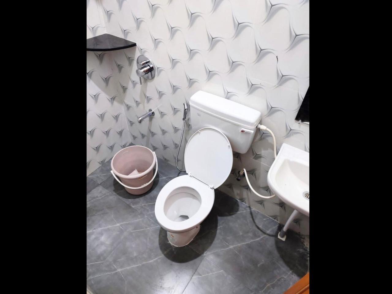 Golden Magnolia Homestay بنغالور المظهر الخارجي الصورة